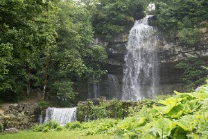 Cascade de l' Herisson Saut Girard